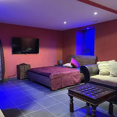 Monaco Border Jacuzzi Sauna Terrace Ac 4 Sleeps Apartman Beausoleil