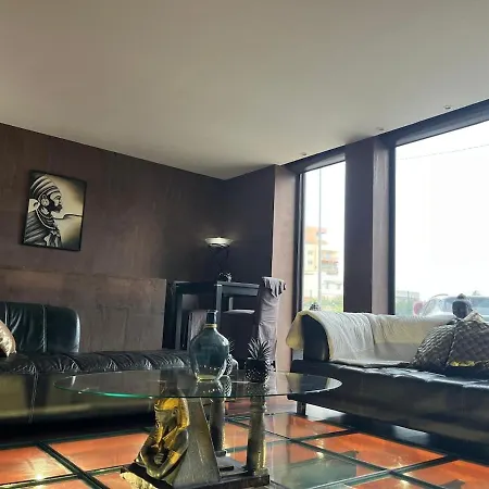 Monaco Border Jacuzzi Sauna Terrace Ac 4 Sleeps Apartamento *
